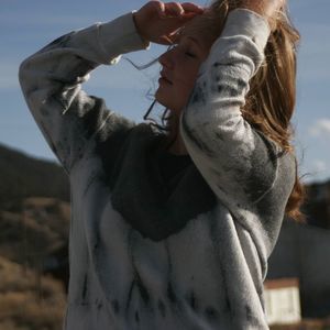 Meet your Posher, Ella